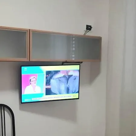 Appartement A 50mt Dal Policlinico Con Wifi E Aria Condizionata