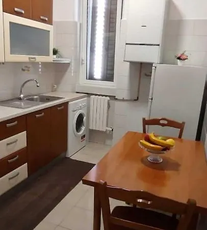 Appartement A 50mt Dal Policlinico Con Wifi E Aria Condizionata *